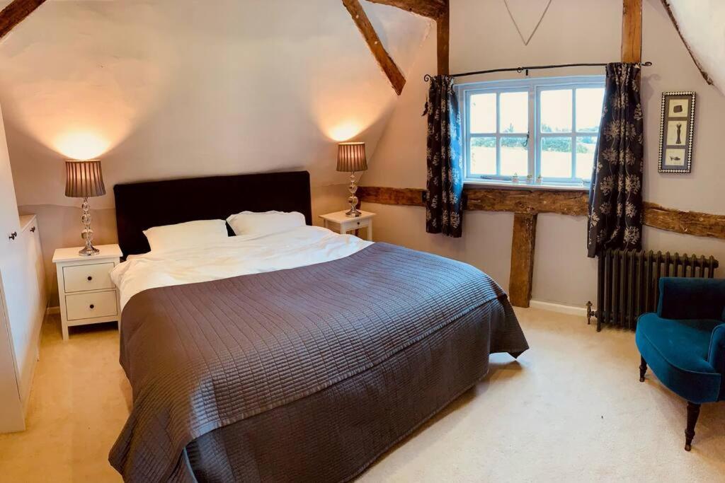 2 Beds & Living In Our Idyllic Country Cottage Bedford Exteriör bild